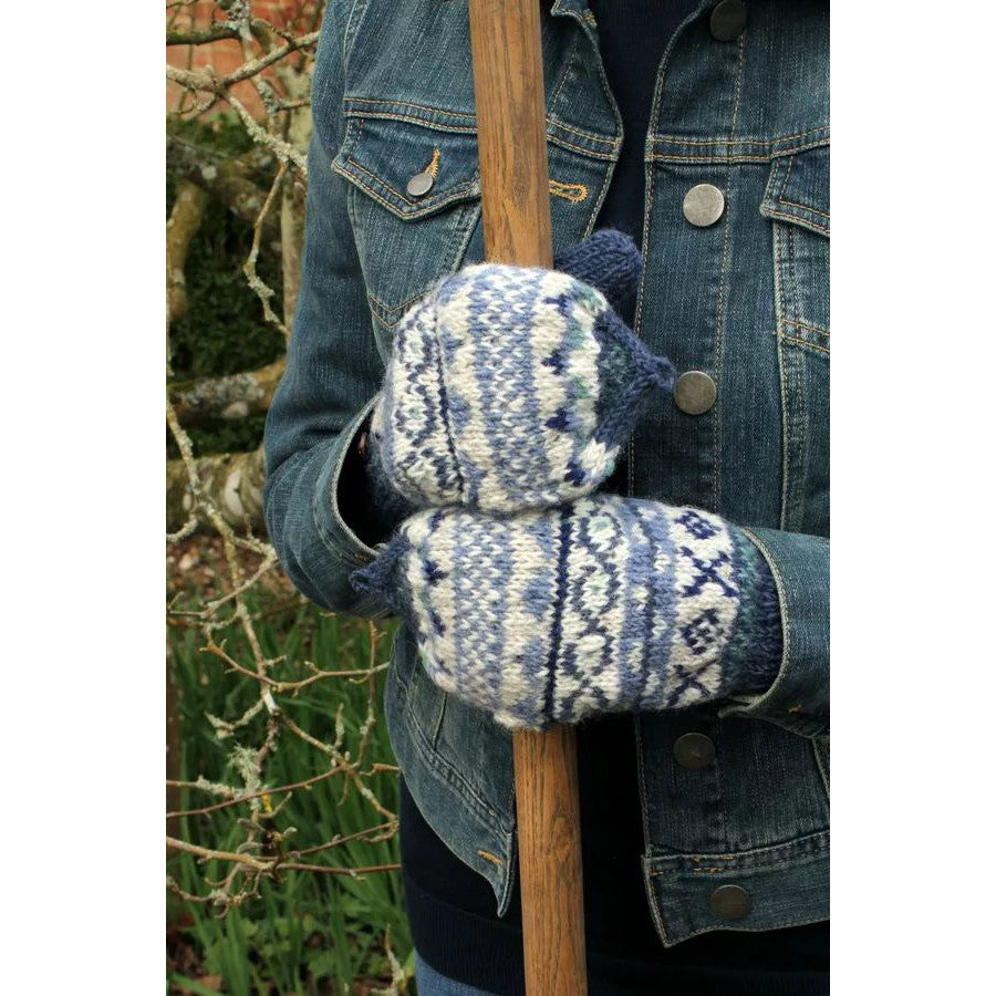 Pachamama Classic Fairisle Glove Mitts Denim-elevate your sole