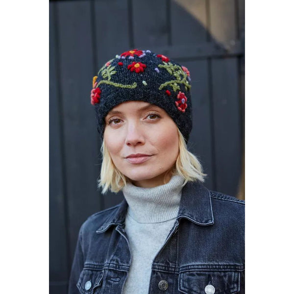 Pachamama Lugano Beanie Charcoal-elevate your sole