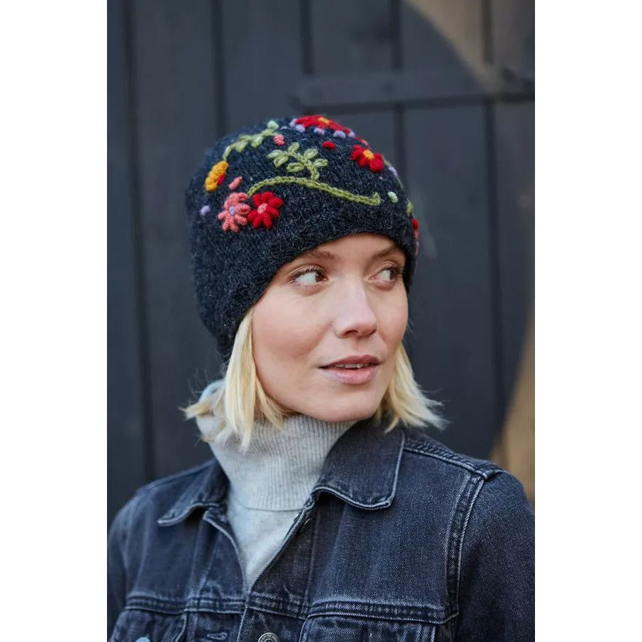 Pachamama Lugano Beanie Charcoal-elevate your sole