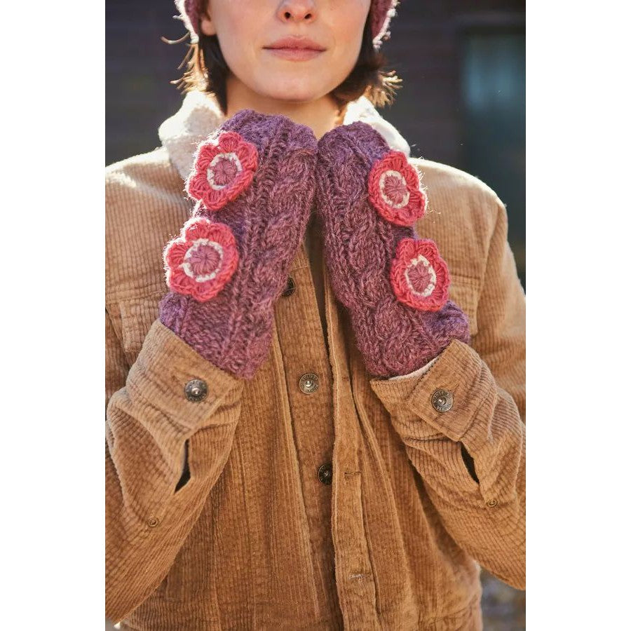 Pachamama Sorrento Handwarmer Plum-elevate your sole