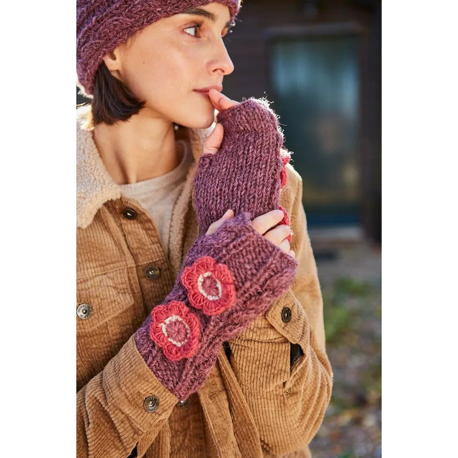 Pachamama Sorrento Handwarmer Plum-elevate your sole