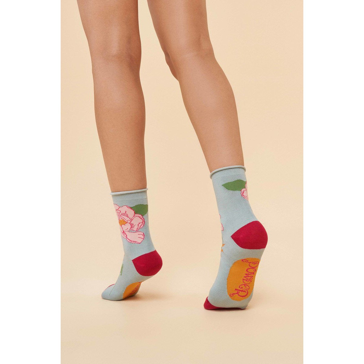 Powder Tropical Flora Ankle Socks - Ice-elevate your sole