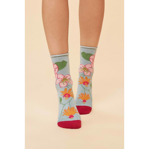 Powder Tropical Flora Ankle Socks - Ice-elevate your sole