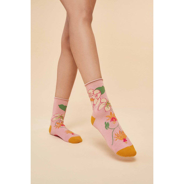 Powder Tropical Flora Ankle Socks - Petal-elevate your sole