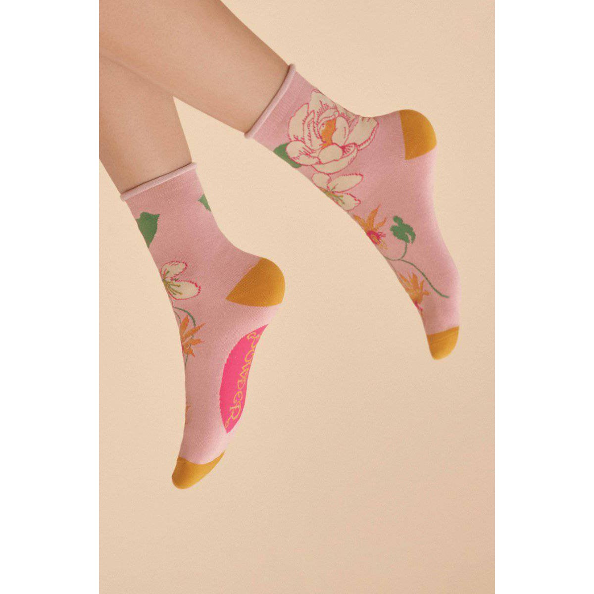 Powder Tropical Flora Ankle Socks - Petal-elevate your sole