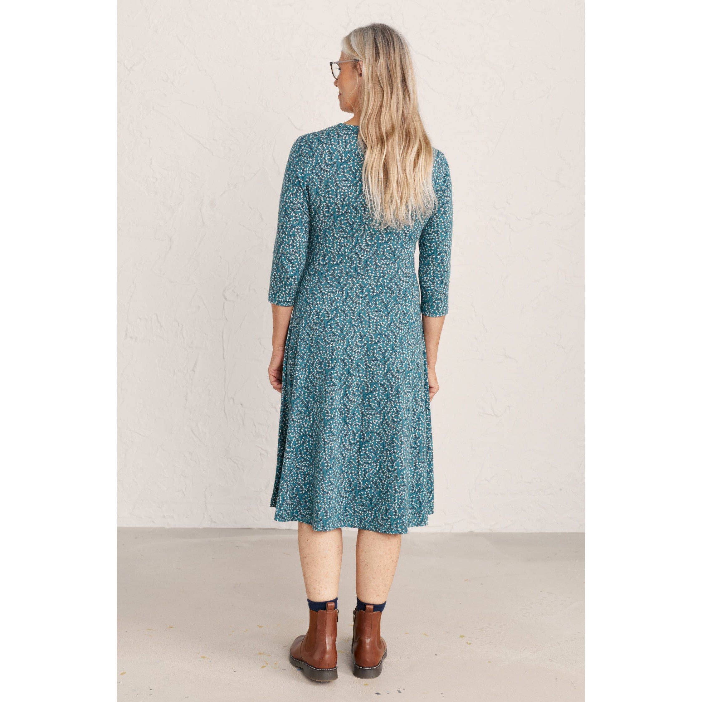 Seasalt 3/4 Pier View Dress Leaf Sprig Wreakage-elevate your sole