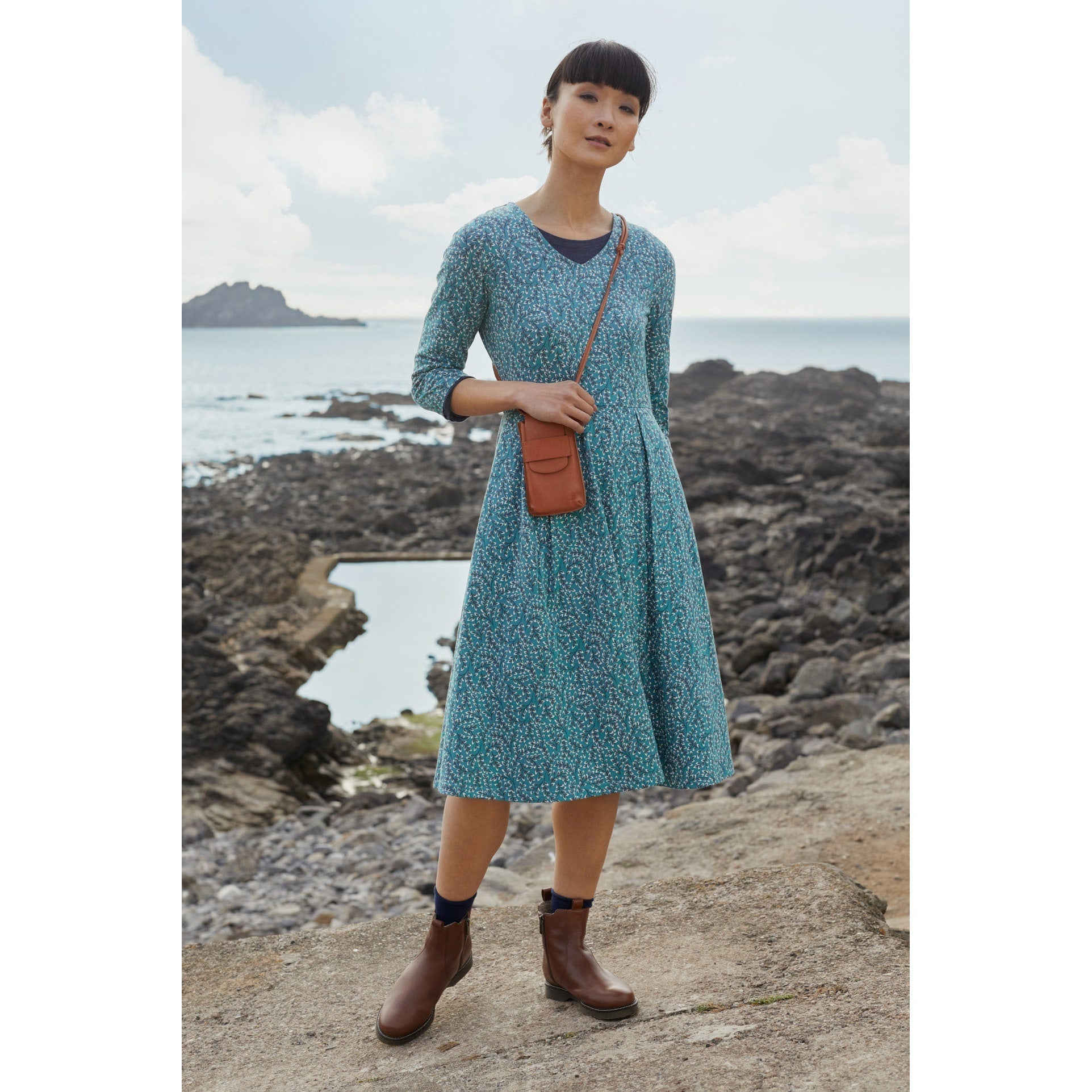 Seasalt 3/4 Pier View Dress Leaf Sprig Wreakage-elevate your sole