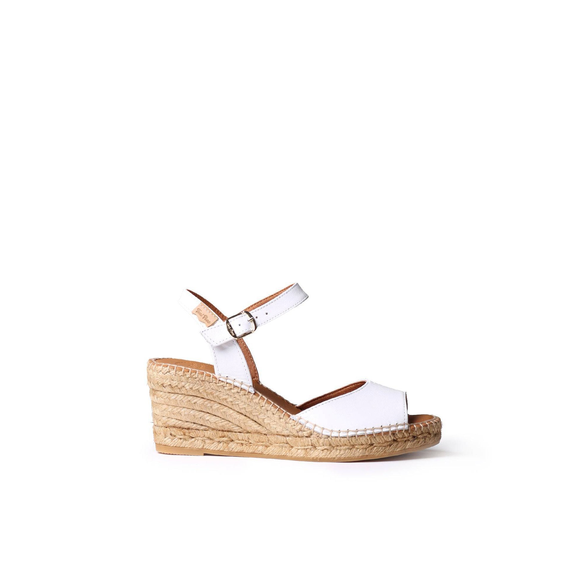 Toni Pons Sia-P Ladies Spanish White Leather Buckle Sandals-elevate your sole